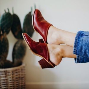 Vintage Oxblood Mules Maroon Red